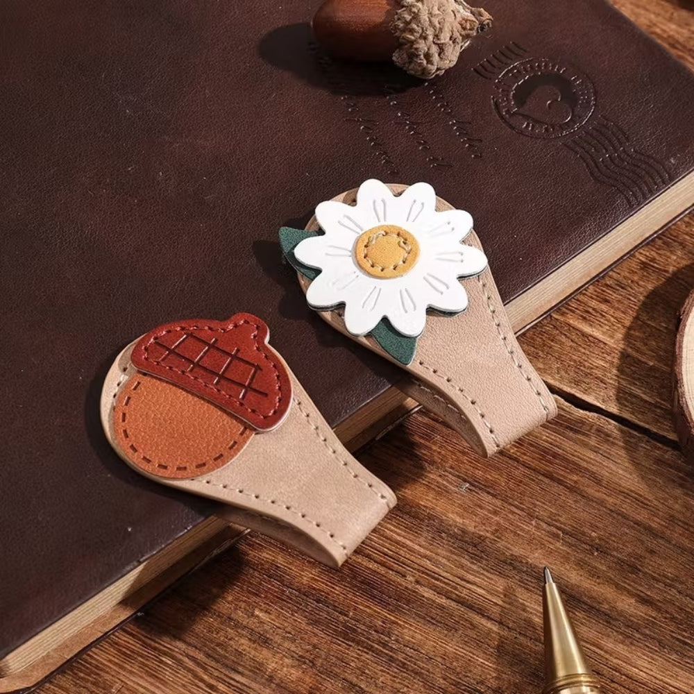 Bookmark (Magnetic) - Leather DAISY