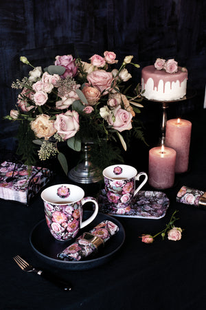 
                
                    Load image into Gallery viewer, Candle LARGE - Vintage Flowers BLACK
                
            