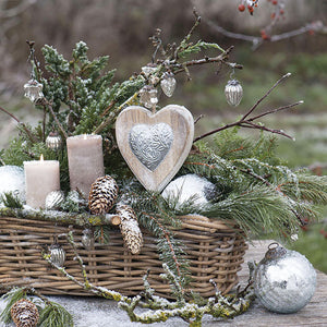 
                
                    Load image into Gallery viewer, Lunch Napkin - Winter Arrangement
                
            